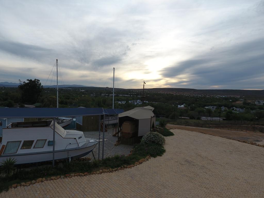 Mount Noah Lodge Oudtshoorn Exterior foto