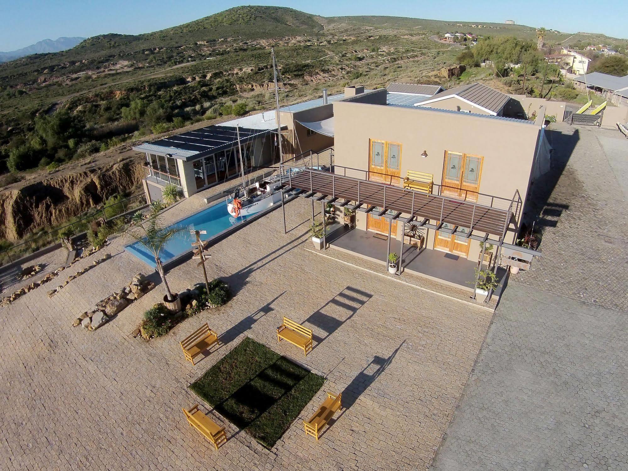 Mount Noah Lodge Oudtshoorn Exterior foto